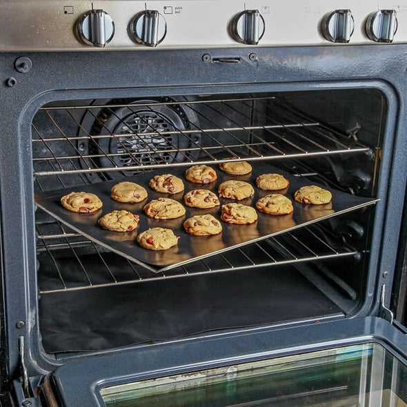 Large Non-Stick Oven Liners - Set of 3 - Master Chef Quality Kitchen Accessories for Home Cooks - Keeps Ovens Clean - Heavy Duty, Easy to Use, Versatile - Quailitas Limited